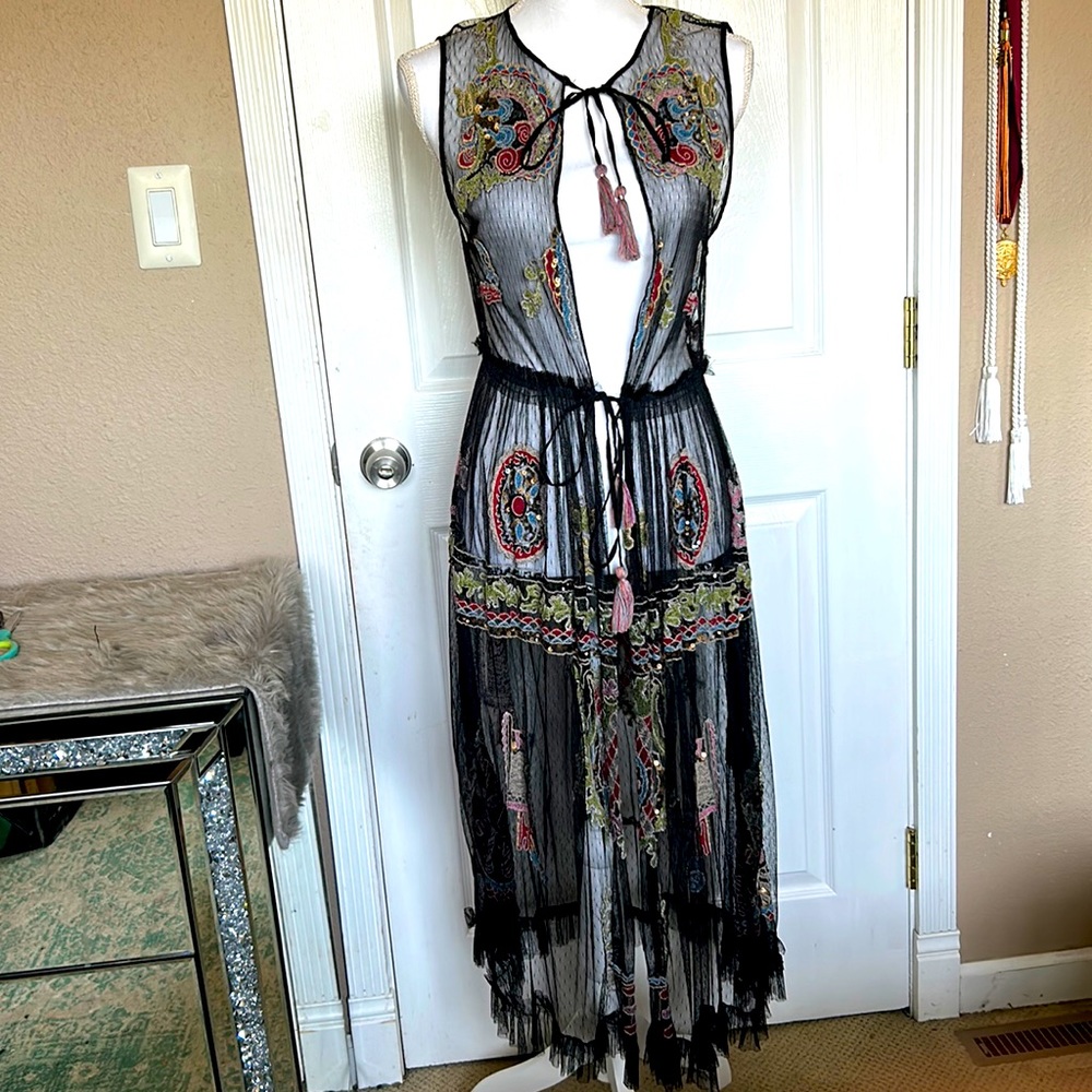 Zara overlay embroidered lace size XS-S